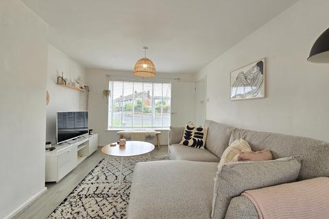 69 Byrd Crescent, Penarth, CF64 3QW
