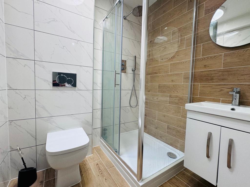 Bathroom 3