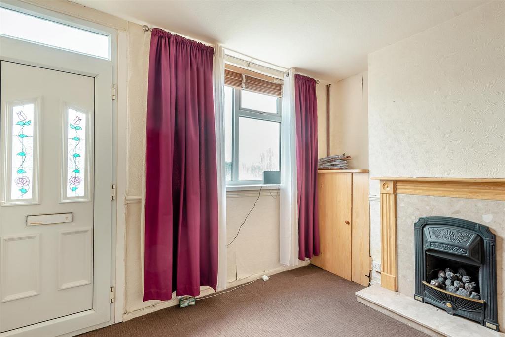 8660603-interior02.jpg