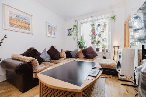 2 bedroom flat to rent, 4140LT Halmyre Street, Edinburgh, EH6 8QE