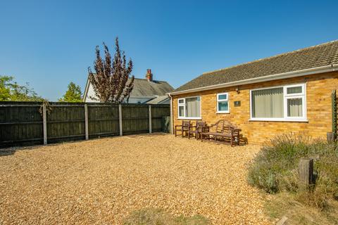 2 bedroom semi-detached bungalow for sale, Sea Close, Heacham