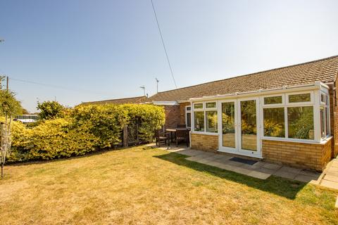 2 bedroom semi-detached bungalow for sale, Sea Close, Heacham