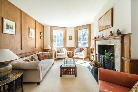 undefined, Holly Bush Hill, London NW3