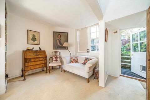 undefined, Holly Bush Hill, London NW3