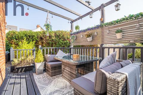 2 bedroom detached house for sale, Shide, Newport PO30