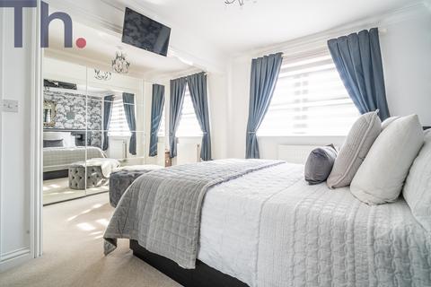 2 bedroom detached house for sale, Shide, Newport PO30