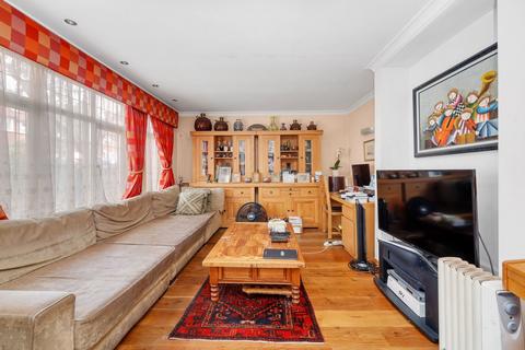 6 bedroom semi-detached house for sale, Wilton Road, Cockfosters, EN4