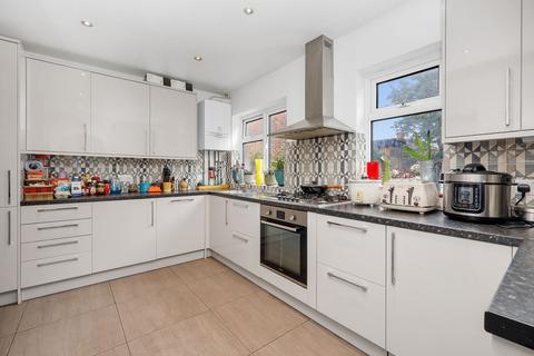 6 bedroom semi-detached house for sale, Wilton Road, Cockfosters, EN4