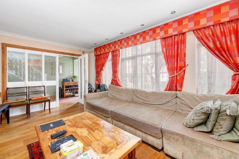 6 bedroom semi-detached house for sale, Wilton Road, Cockfosters, EN4