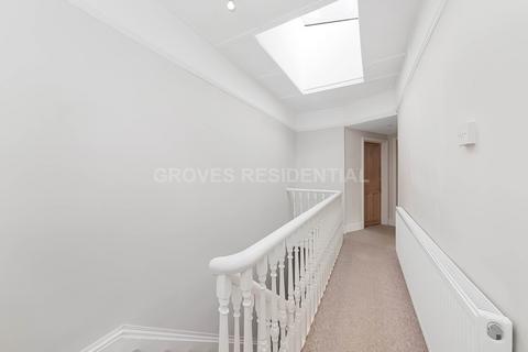 6b Montem Road, New Malden, KT3 3QW