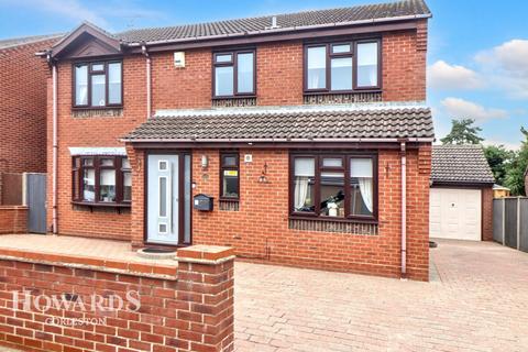 5 bedroom detached house for sale, Whimbrel Drive, Bradwell