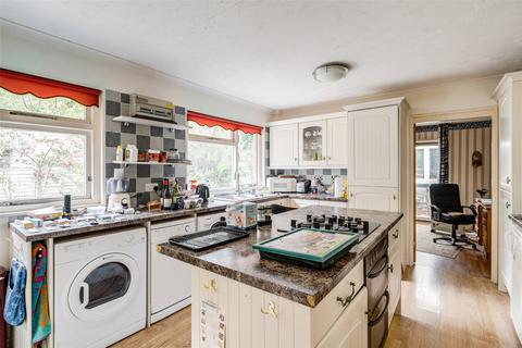 undefined, West Hill, High Salvington, Worthing, West Sussex, BN13
