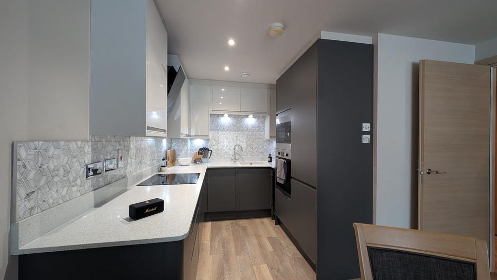 Apartment in Birmingham - More