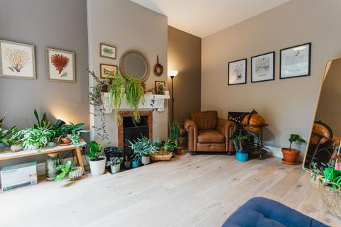 112 Westcotes Drive, Leicester, LE3 0QS
