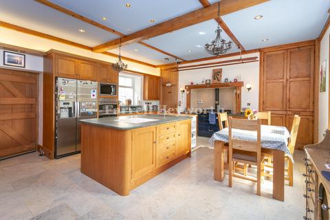 6 bedroom house for sale, Main Street, Ulverston LA12