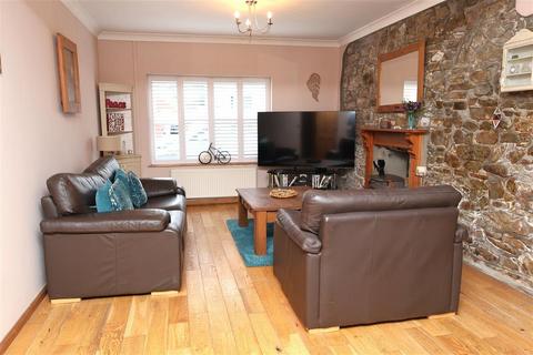 4 bedroom semi-detached house for sale, Belmont, Clarbeston Road, Haverfordwest