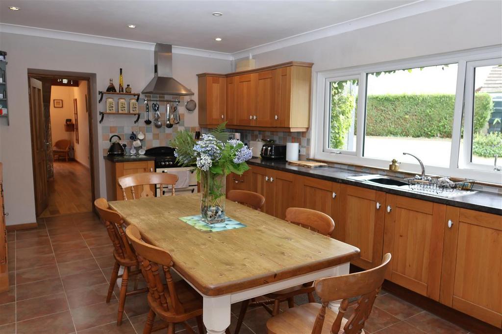 Kitchen / Diner