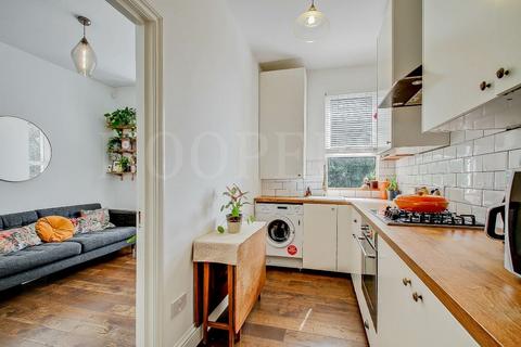 2 bedroom flat for sale, Harley Road, London, NW10