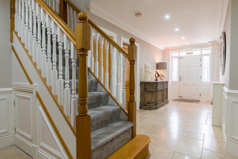 5 bedroom detached house for sale, Cherry House, Hopgrove Lane South, York, YO32 9TG
