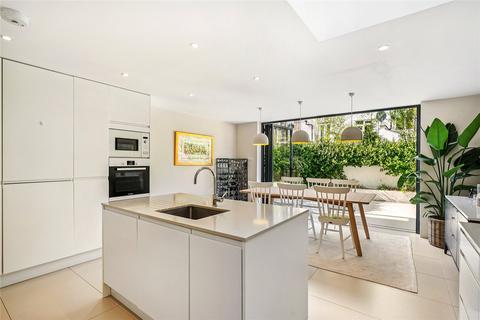 13 Alkerden Road, London, W4 2HP