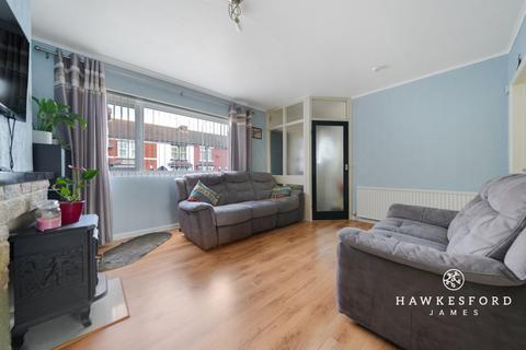 3 bedroom semi-detached house for sale, Queenborough Road, Sheerness ME12