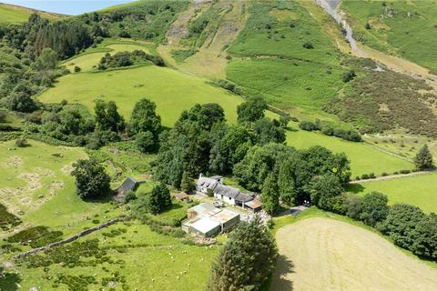 undefined, Commins, Llanrhaeadr Ym Mochnant, Oswestry, Powys, SY10