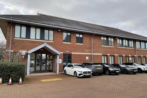 Office to rent, Holland Dr Newcastle Upon Tyne NE2 4LZ