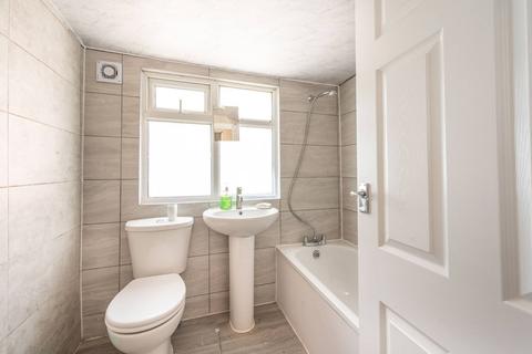 undefined, Worcester Road, Manor Park, London, E12
