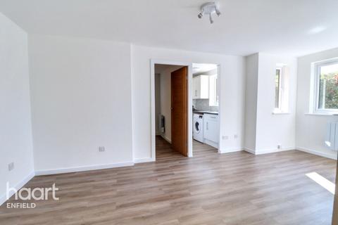 1 bedroom apartment for sale, Woodfield Close, Enfield