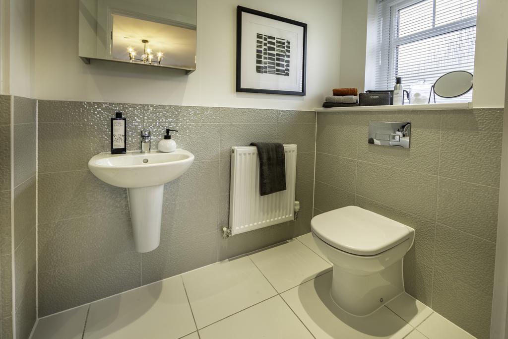 Ensuite Bathroom