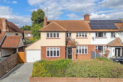 3 bedroom semi-detached house for sale, Pine Drive, Ingatestone, CM4