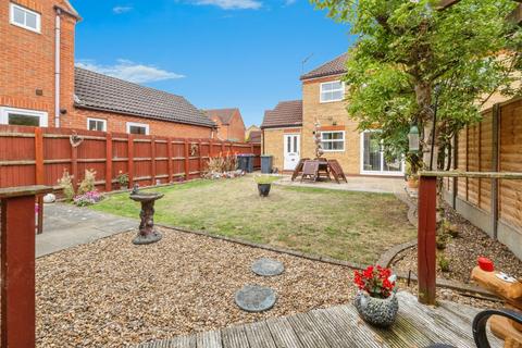 3 bedroom semi-detached house for sale, Gloucester Close, Lincoln LN4