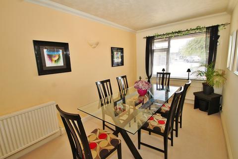 undefined, Busby Close, Stonesfield, OX29