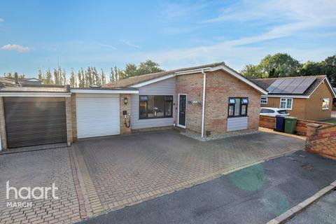 4 West End Close, Chatteris, PE16 6HW