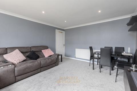 undefined, Roffey Close, Horley RH6