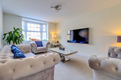 4 bedroom detached house for sale, Earn Drive, Lubbesthorpe, LE19