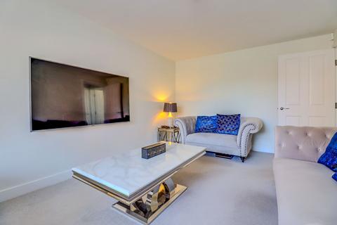 4 bedroom detached house for sale, Earn Drive, Lubbesthorpe, LE19