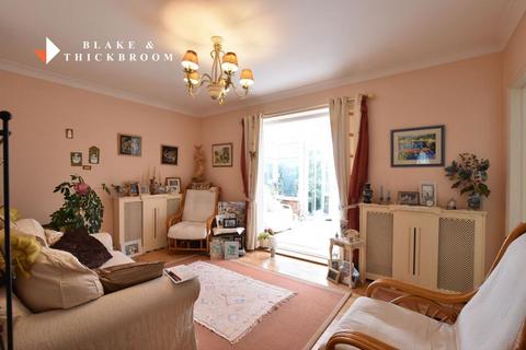undefined, Nottingham Road, Holland-on-Sea, CO15 5PG