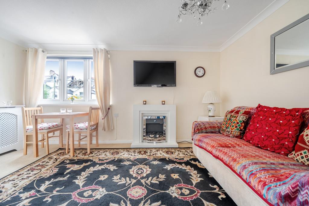 1340029-9-689b38a9c7282