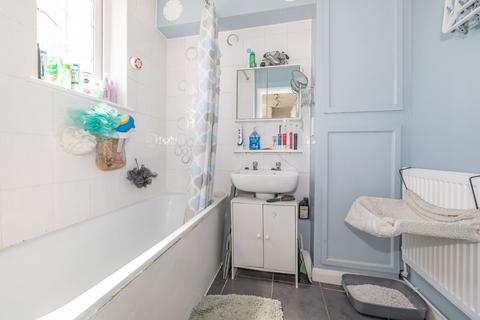 2 bedroom semi-detached house for sale, Milner Crescent, Aylesham, Canterbury, Kent, CT3