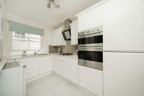2 bedroom flat for sale, Oxford & Cambridge Mansions, London NW1