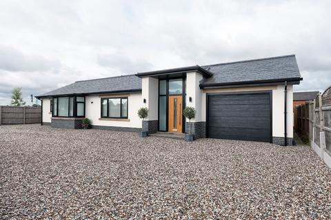 3 bedroom detached bungalow for sale, Preston Road, Preston PR3