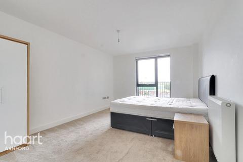 undefined, George Street, Ashford