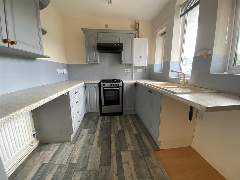 Kitchen 6.jpg