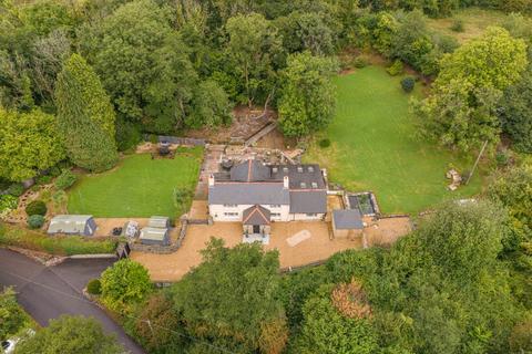undefined, Tylagarw Terrace, Pontyclun CF72