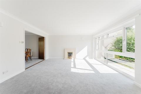 undefined, Ideally situated family home in peaceful Yatton cul de sac