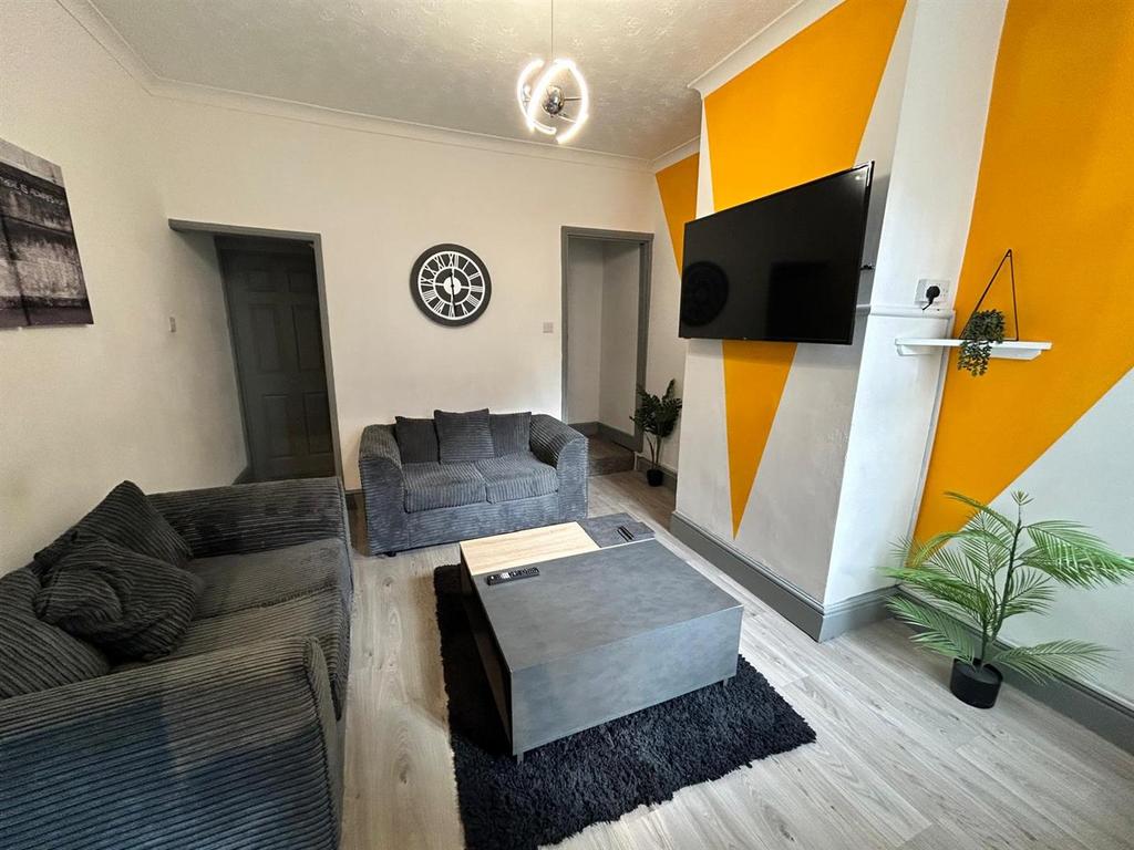 Whats App Image 2024-08-13 at 11.44.26 (6).jpeg