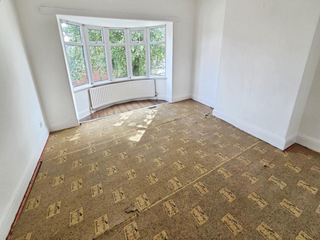 Pbox-bedroom-330400.jpg