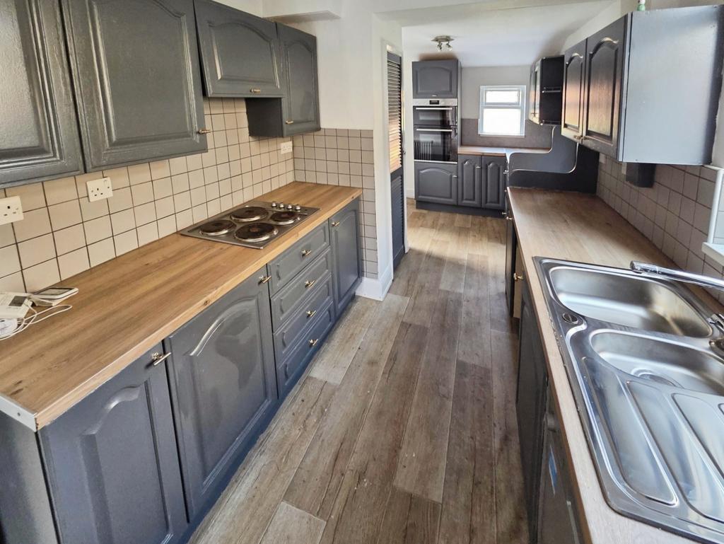 Pbox-kitchen-330400.jpg