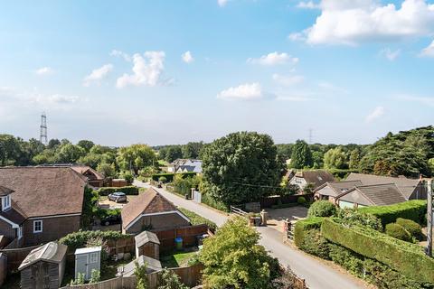 3 bedroom penthouse for sale, Bere Farm Lane, Fareham PO17